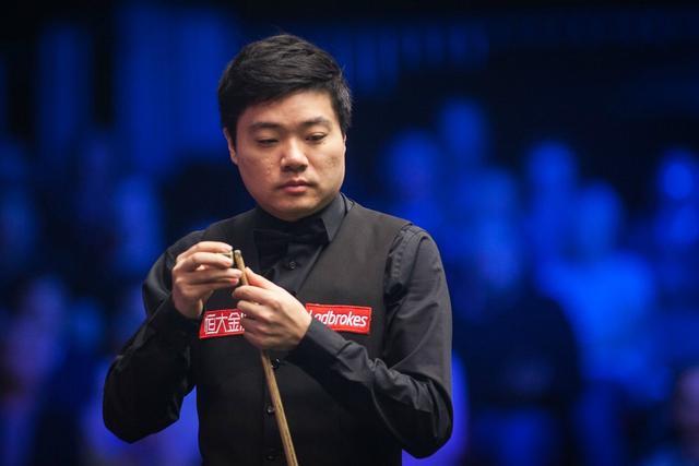 俱乐部高层 俱乐部高层